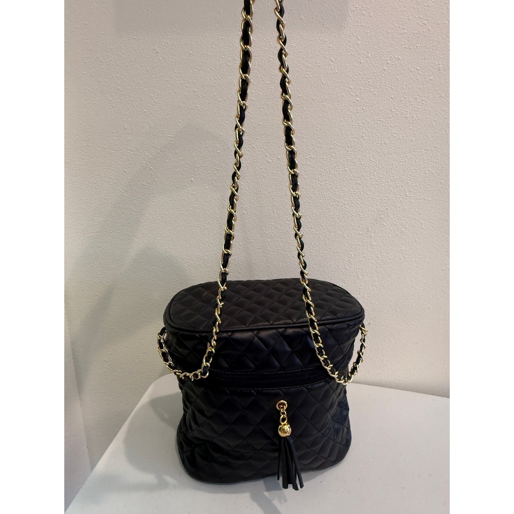 Quilted Black Vanity Case Crossbody Bag‎ with Gold Chain and Tassel Accent